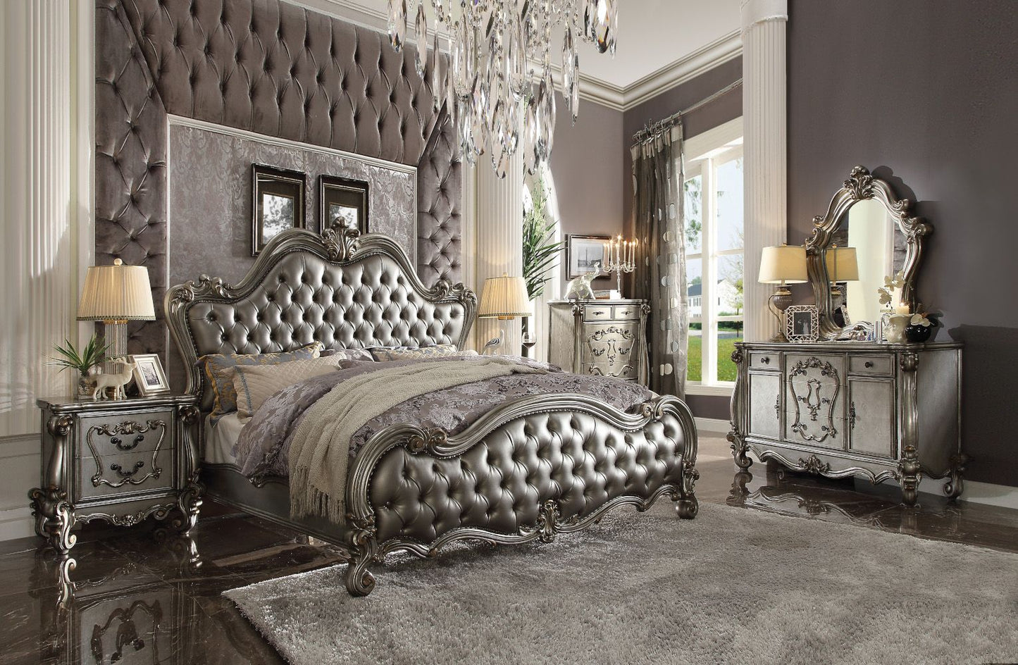 Versailles II Eastern King Bed